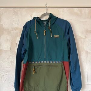 L.L. Bean Color Block Men’s Hooded Jacket